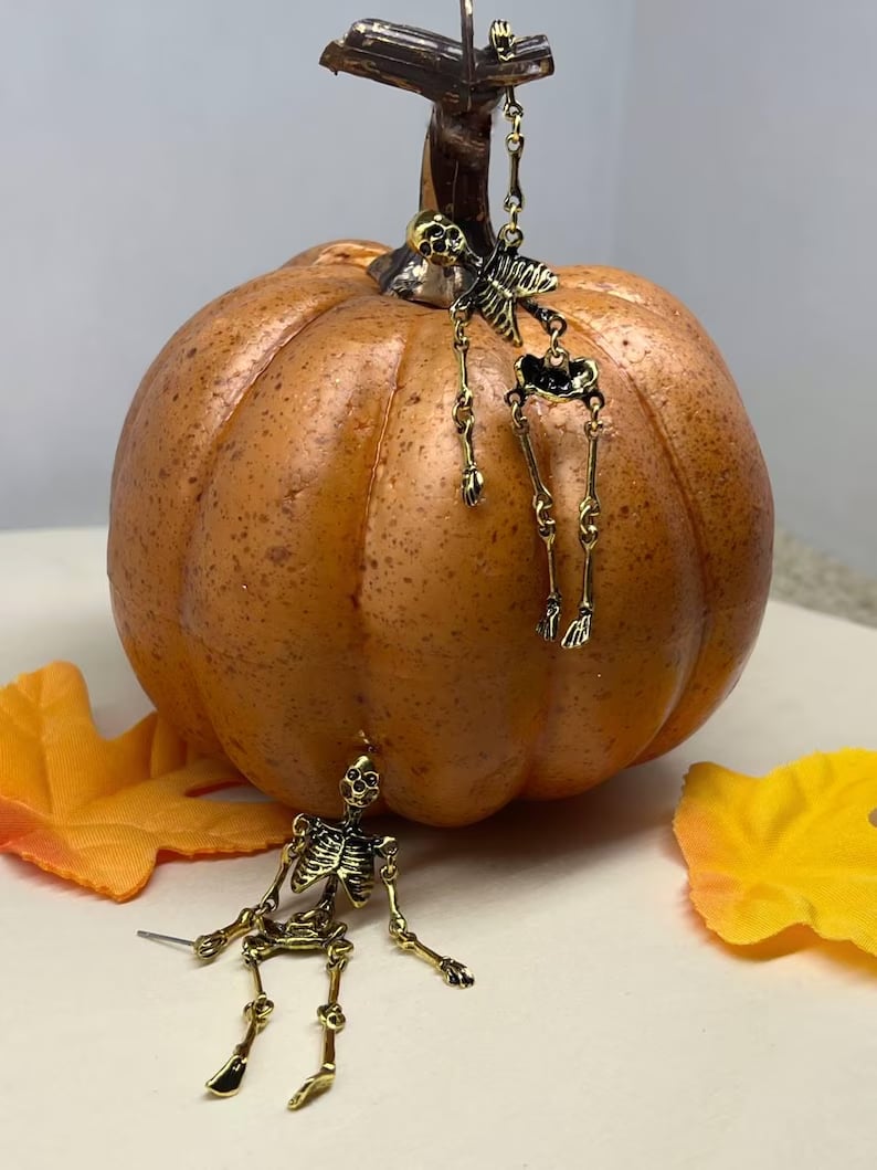 Halloween-øreringe – Unikke øreringe med dødningehovedramme
